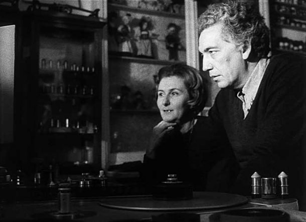 Sand Animations of Giselle & Nag Ansorge (1967)