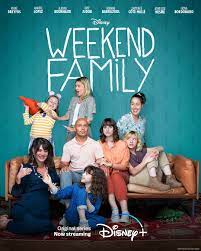 Week-end Family (2022–) S01 720p WEB x264 250MB